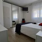 Gigi House Appartamento Piazza Mazzini 150M Dal Mare Con Piscina E Spiaggia